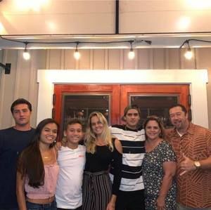 Meet your Posher, Pono